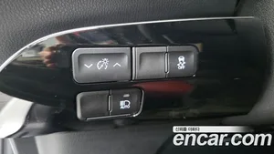 Toyota Prius, 2021 — миниатюра 18