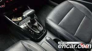 Kia Stonic, 2017 — миниатюра 9