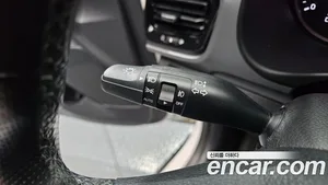 Kia Stonic, 2017 — миниатюра 16