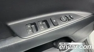Kia Stonic, 2017 — миниатюра 18