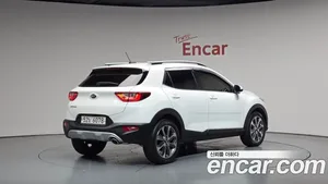 Kia Stonic, 2018 — миниатюра 1