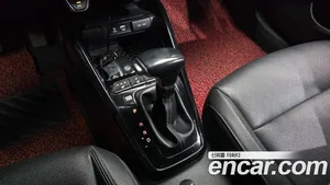 Kia Stonic, 2018 — миниатюра 11