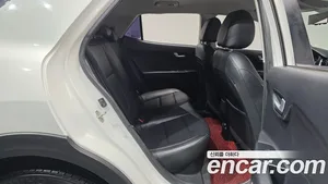 Kia Stonic, 2018 — миниатюра 17