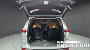 Kia Carnival, 2022 — миниатюра 20