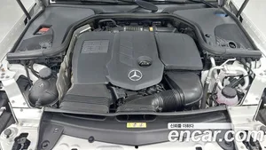 Mercedes-Benz E-Class, 2022 — миниатюра 6
