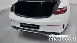 Mercedes-Benz E-Class, 2022 — миниатюра 11