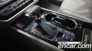 Kia Carnival, 2018 — миниатюра 9