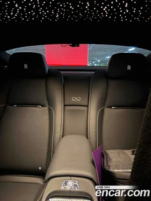 Rolls-Royce Wraith, 2021 — миниатюра 11