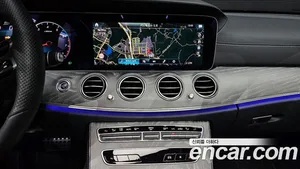 Mercedes-Benz E-Class, 2021 — миниатюра 18