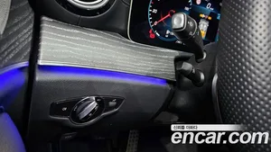 Mercedes-Benz E-Class, 2021 — миниатюра 23