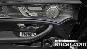 Mercedes-Benz E-Class, 2021 — миниатюра 24