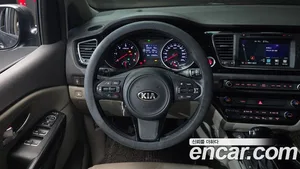 Kia Carnival, 2015 — миниатюра 13