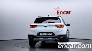 Kia Stonic, 2019 — миниатюра 4