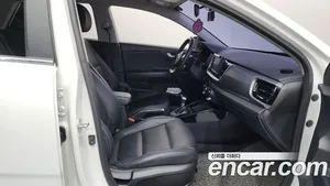 Kia Stonic, 2019 — миниатюра 16
