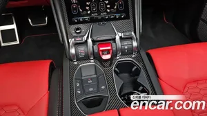 Lamborghini Urus, 2022 — миниатюра 9