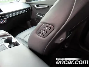 Kia EV6, 2022 — миниатюра 15