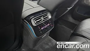 Mercedes-Benz S-Class, 2024 — миниатюра 31