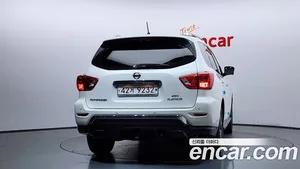Nissan Pathfinder, 2017 — миниатюра 4