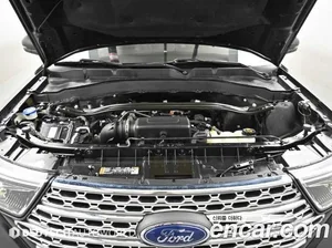 Ford Explorer, 2022 — миниатюра 6