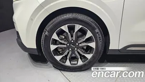 Kia Carnival, 2023 — миниатюра 5