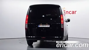 Hyundai Staria, 2023 — миниатюра 3