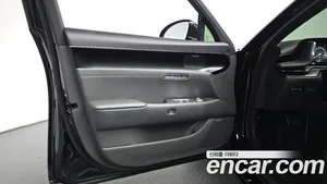 Genesis G90, 2023 — миниатюра 13
