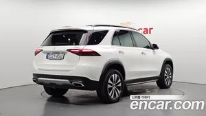 Mercedes-Benz GLE-Class, 2023 — миниатюра 2