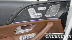 Mercedes-Benz GLE-Class, 2023 — миниатюра 25