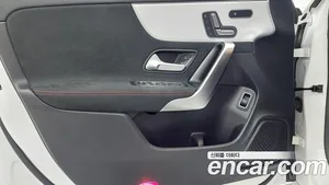 Mercedes-Benz CLA-Class, 2023 — миниатюра 15