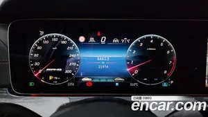 Mercedes-Benz Amg gt, 2024 — миниатюра 11
