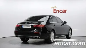 Mercedes-Benz E-Class, 2023 — миниатюра 2