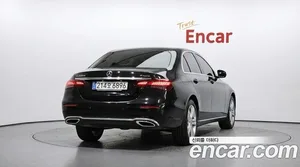 Mercedes-Benz E-Class, 2023 — миниатюра 4