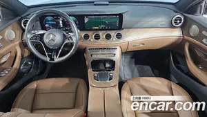 Mercedes-Benz E-Class, 2023 — миниатюра 7