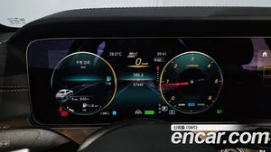 Mercedes-Benz E-Class, 2023 — миниатюра 8