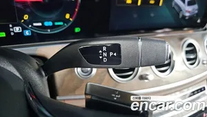 Mercedes-Benz E-Class, 2023 — миниатюра 9