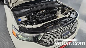 Ford Explorer, 2021 — миниатюра 6