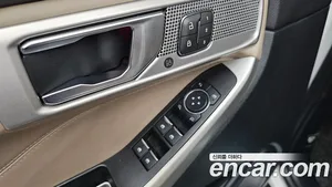 Ford Explorer, 2021 — миниатюра 29