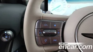 Genesis GV60, 2022 — миниатюра 24