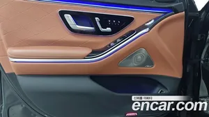 Mercedes-Benz S-Class, 2023 — миниатюра 15