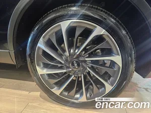 Lincoln Aviator, 2023 — миниатюра 5