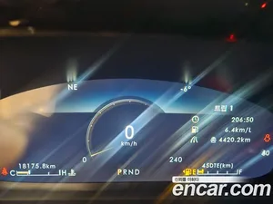Lincoln Aviator, 2023 — миниатюра 14