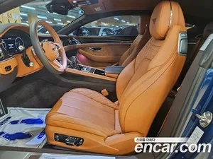 Bentley Continental, 2023 — миниатюра 10