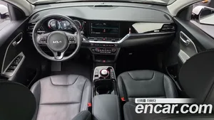 Kia Niro, 2023 — миниатюра 10