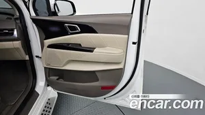 Kia Carnival, 2022 — миниатюра 14