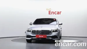 Mercedes-Benz E-Class, 2023 — миниатюра 3
