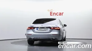 Mercedes-Benz E-Class, 2023 — миниатюра 4