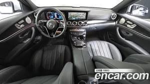 Mercedes-Benz E-Class, 2023 — миниатюра 10