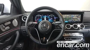 Mercedes-Benz E-Class, 2023 — миниатюра 19
