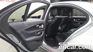Mercedes-Benz E-Class, 2023 — миниатюра 16