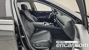 Genesis G80, 2023 — миниатюра 12